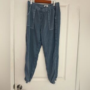 O’Neil Pants Size Large